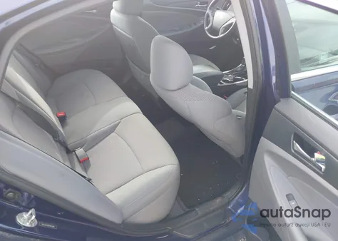 2014 Hyundai Sonata Gls z USA, uszkodzony, nr VIN 5NPEB4AC8EH823818